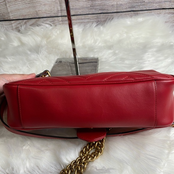 Gucci Marmont Small Matelasse - Picture 11 of 11